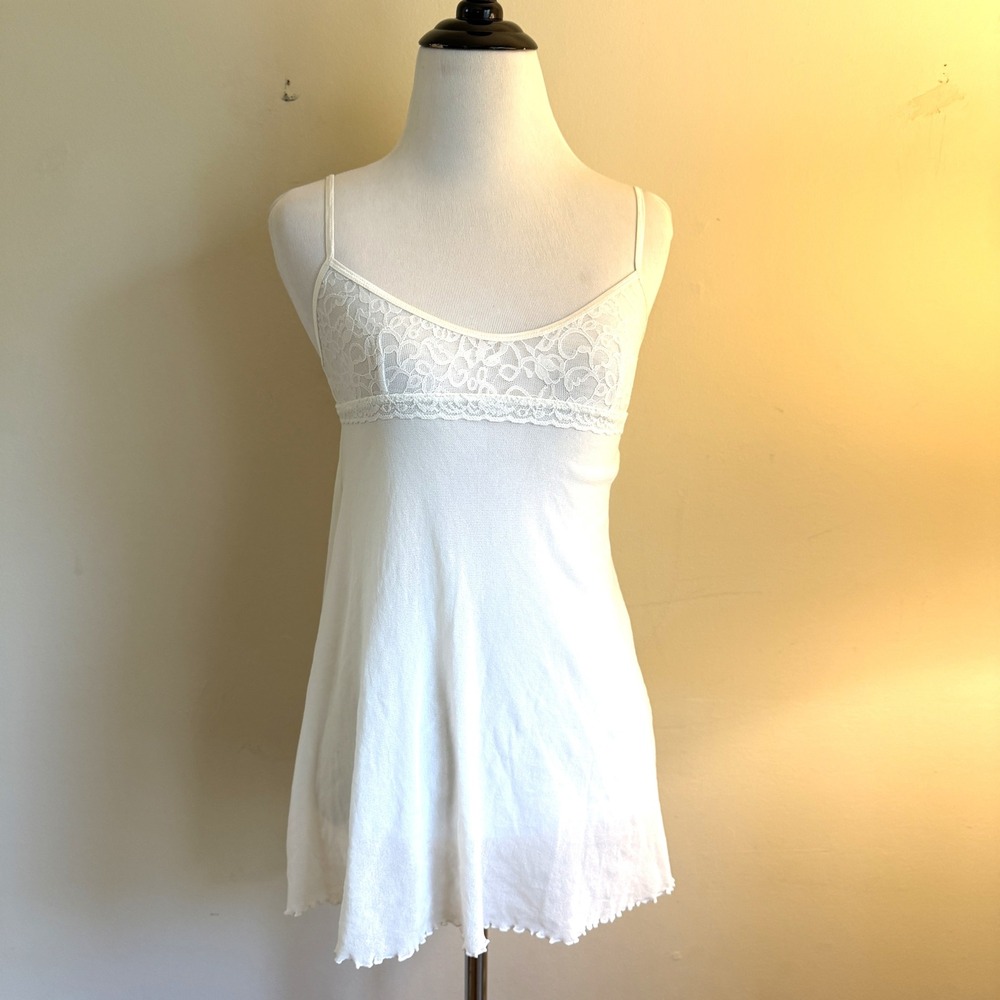 Victoria's Secret White Lace Babydoll Slip Chemise Womens XS Nylon 241639-001